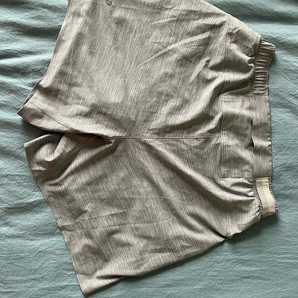 Lululemon Running Shorts - Picture 3 of 4